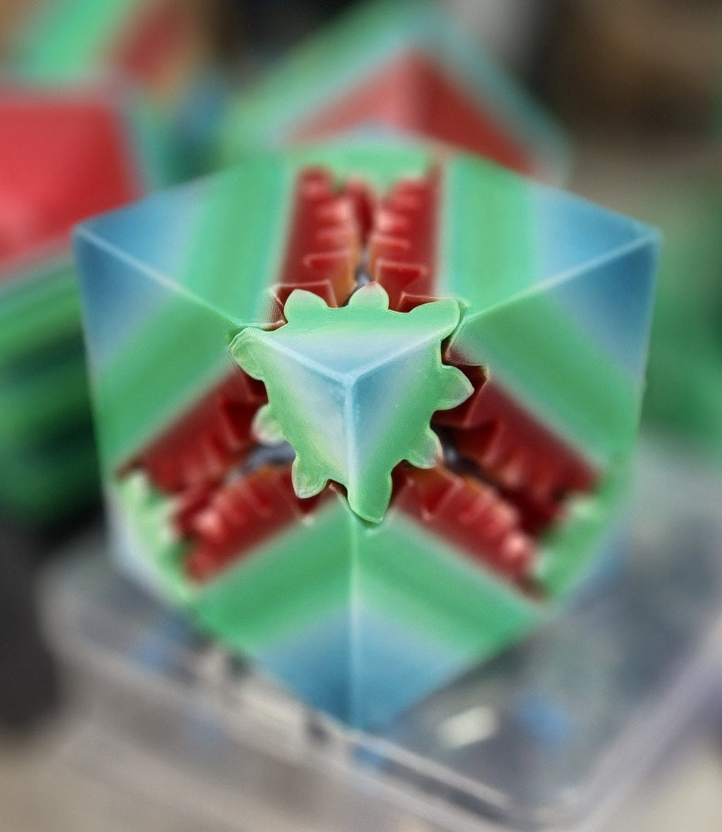 Fidget Toy - Gear Cube - Green.Brown 001
