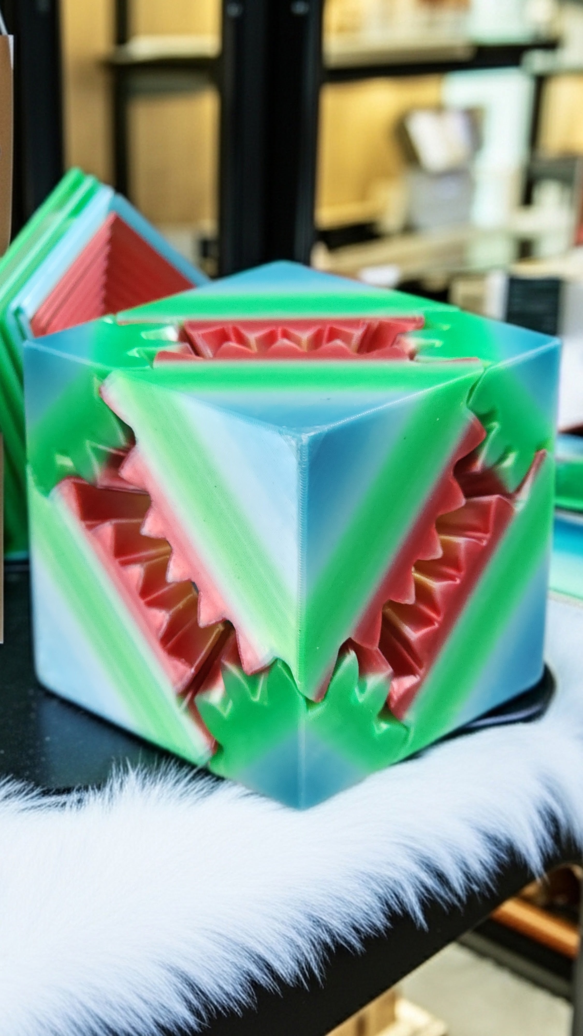 Fidget Toy - Gear Cube - Green.Brown 001
