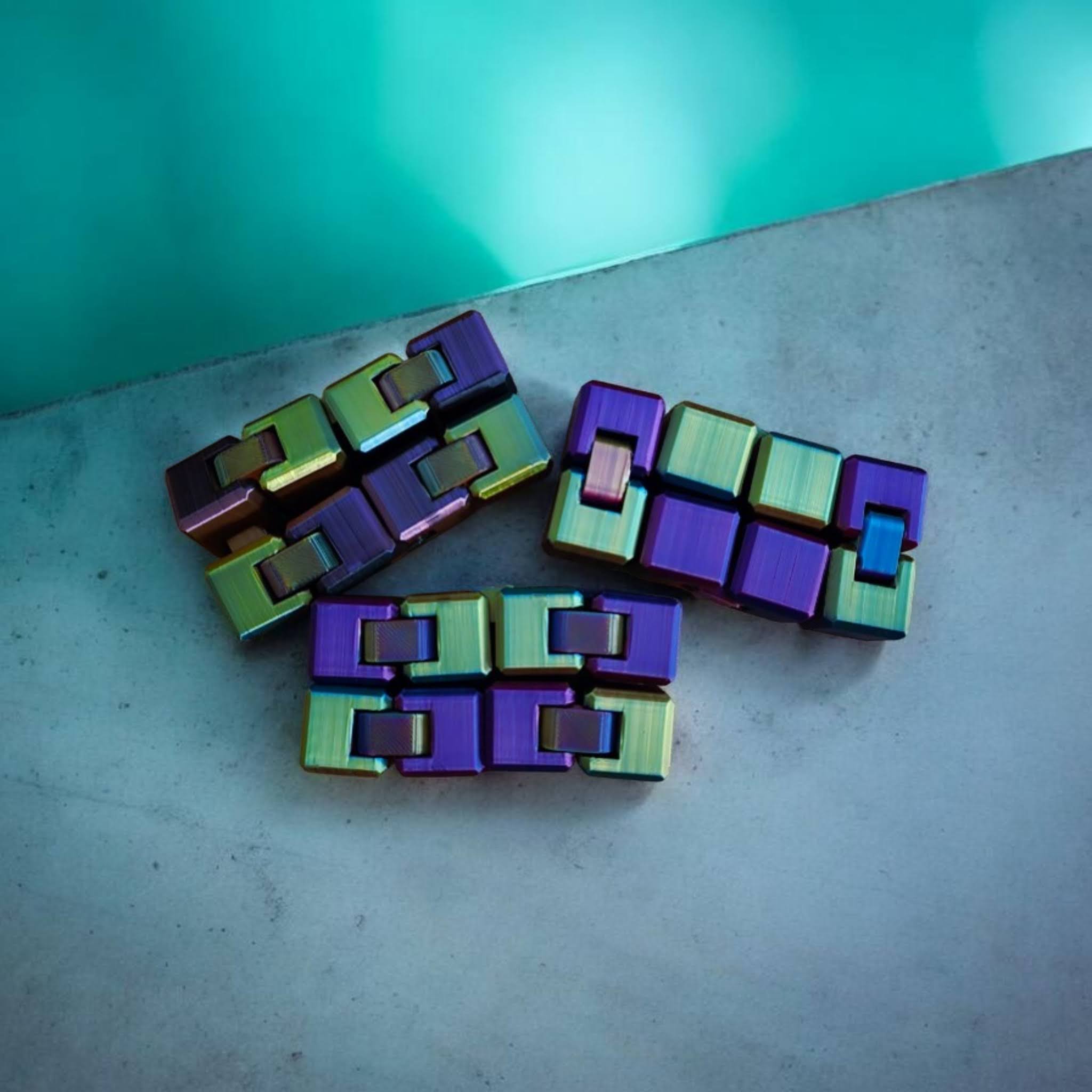 Fidget Toy - Endless Cubes 001
